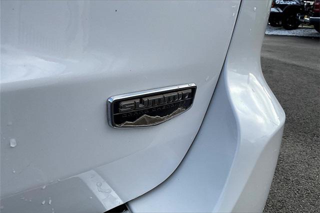 used 2017 Jeep Grand Cherokee car, priced at $23,683