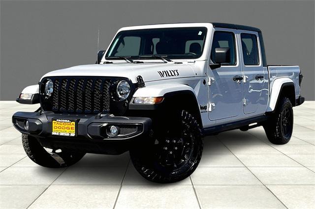 used 2023 Jeep Gladiator car, priced at $36,268