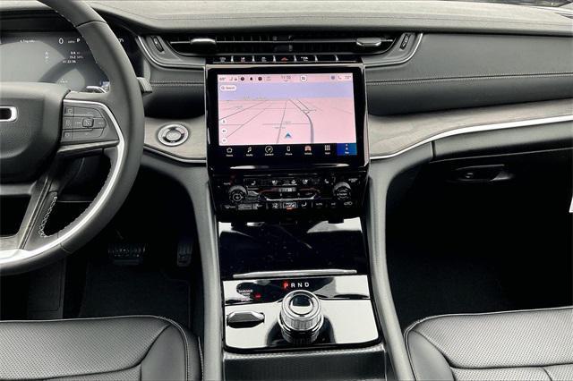 new 2025 Jeep Grand Cherokee L car, priced at $50,060
