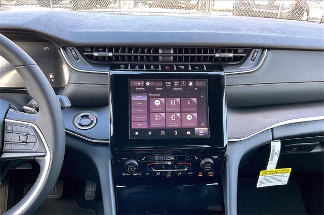 new 2024 Jeep Grand Cherokee car, priced at $40,525