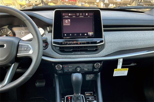 new 2025 Jeep Compass car, priced at $25,995