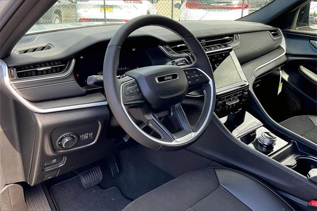 new 2024 Jeep Grand Cherokee car, priced at $42,170