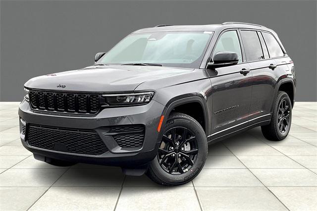 new 2025 Jeep Grand Cherokee car, priced at $45,525