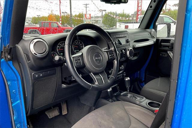 used 2015 Jeep Wrangler Unlimited car, priced at $28,000