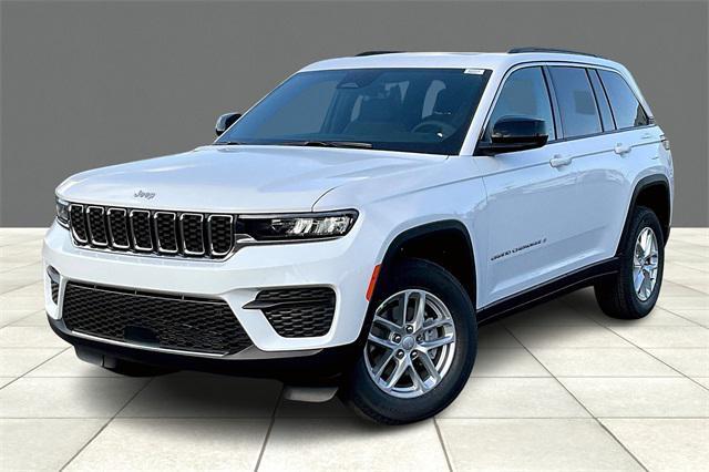 new 2025 Jeep Grand Cherokee car, priced at $39,580