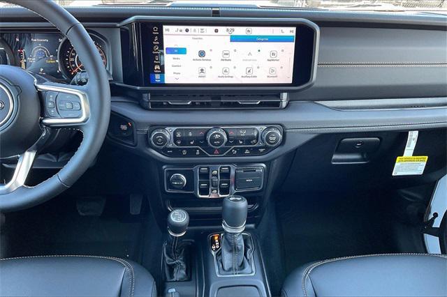 new 2025 Jeep Wrangler car, priced at $55,138