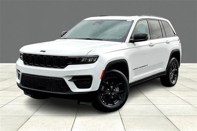 new 2025 Jeep Grand Cherokee car, priced at $44,930