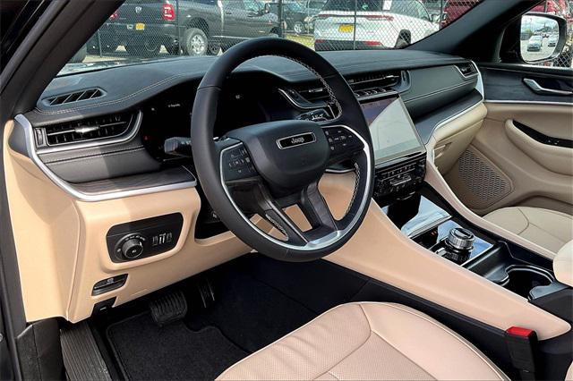 new 2025 Jeep Grand Cherokee car, priced at $53,460