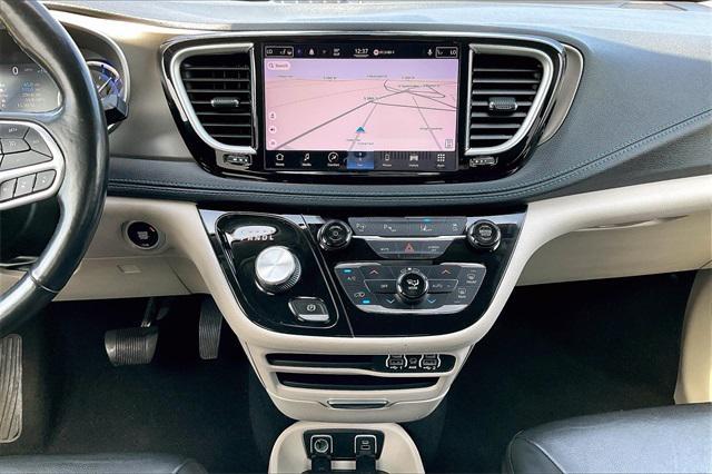 used 2021 Chrysler Pacifica Hybrid car, priced at $26,221