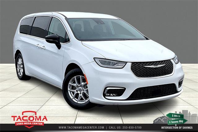 used 2024 Chrysler Pacifica car, priced at $29,997