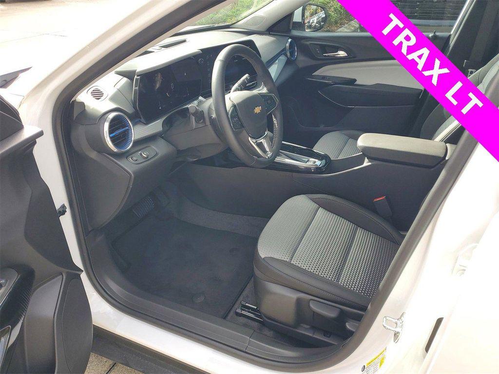 used 2025 Chevrolet Trax car, priced at $21,197