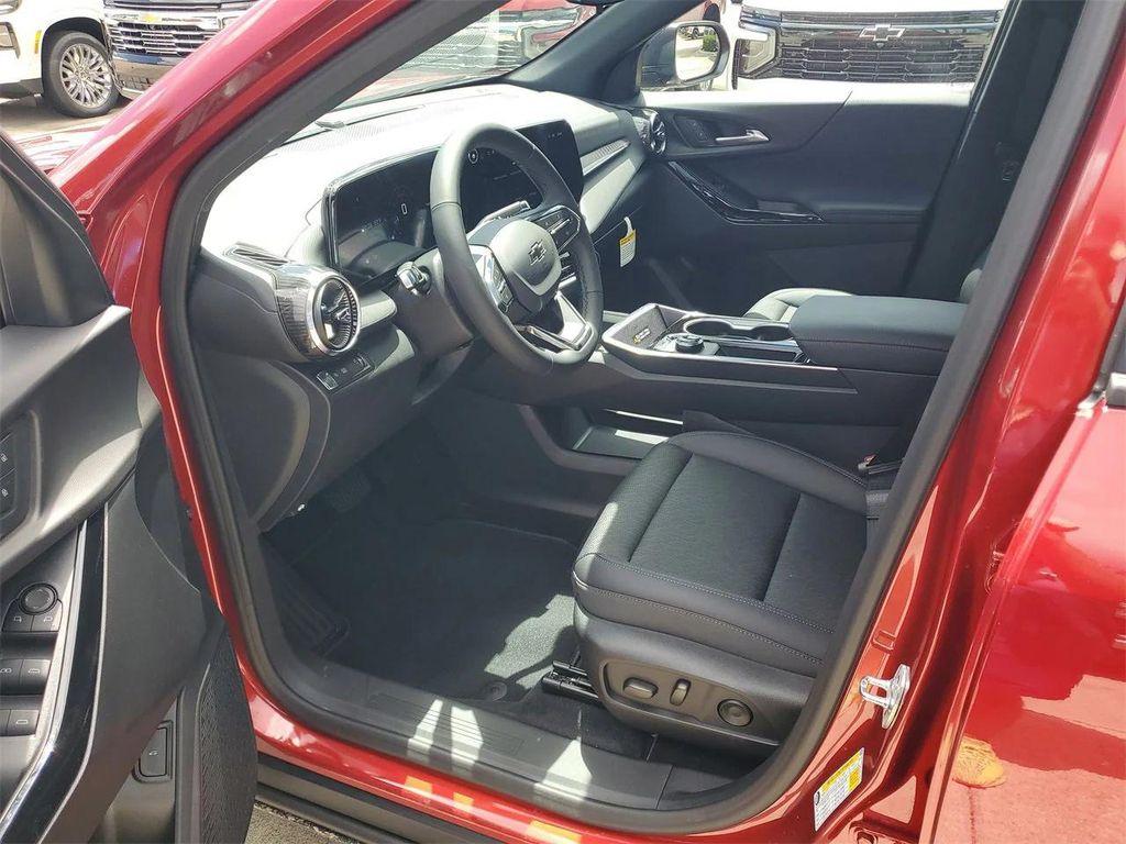 new 2026 Chevrolet Equinox car, priced at $29,085