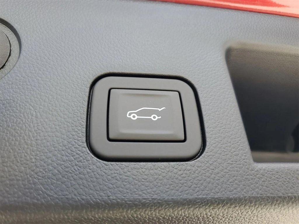 new 2026 Chevrolet Equinox car, priced at $29,085