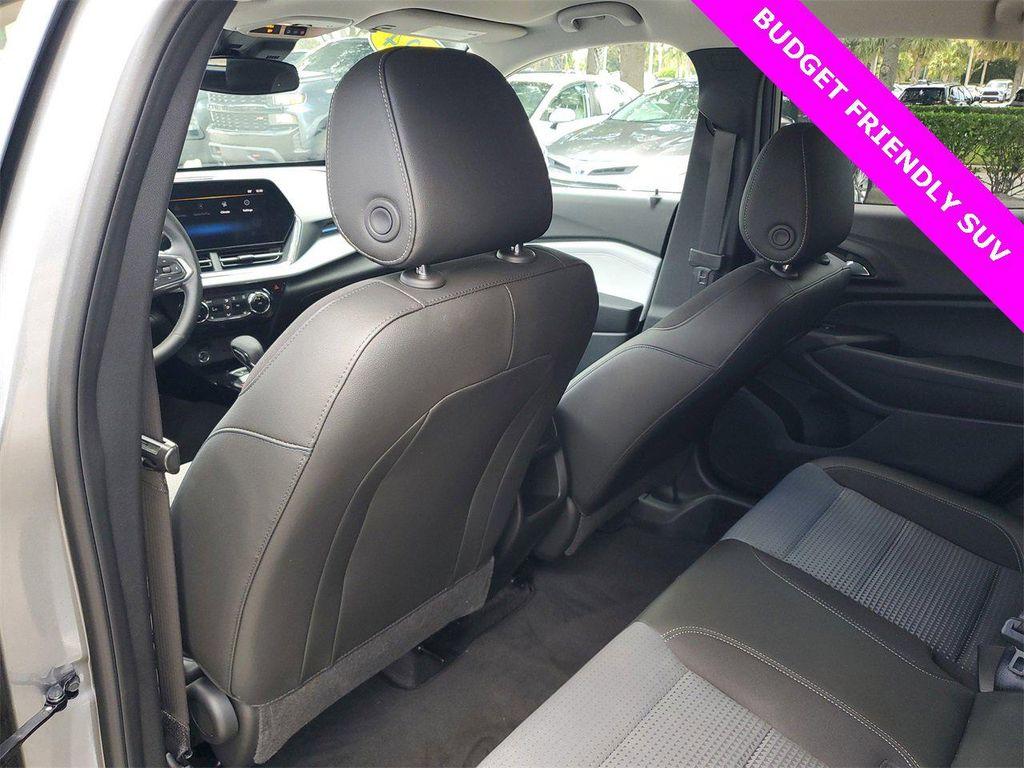 used 2024 Chevrolet Trax car, priced at $18,983