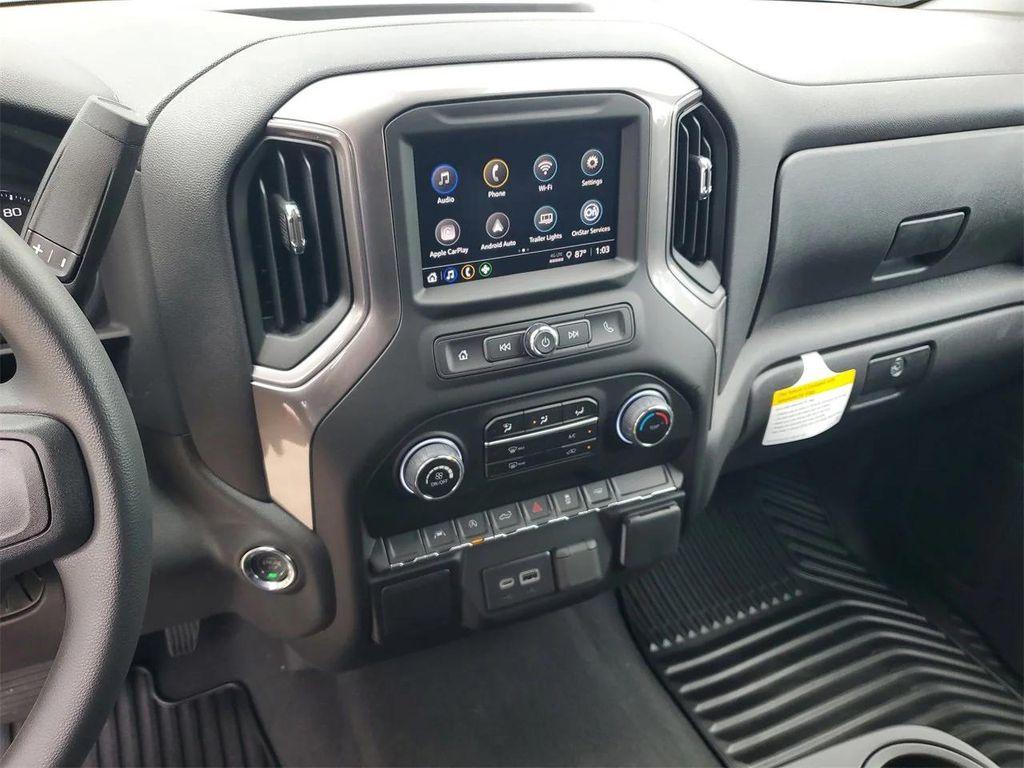 new 2025 Chevrolet Silverado 1500 car, priced at $40,140