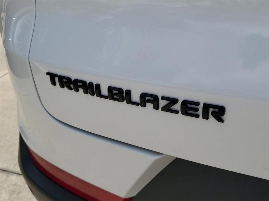 new 2024 Chevrolet TrailBlazer car, priced at $26,575