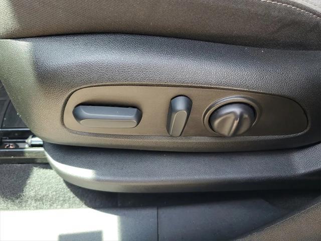 used 2022 Chevrolet Equinox car, priced at $18,991