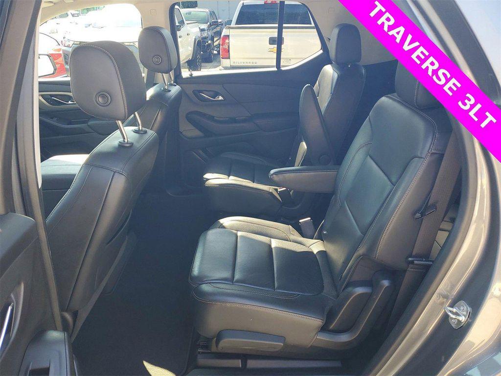 used 2020 Chevrolet Traverse car, priced at $19,597