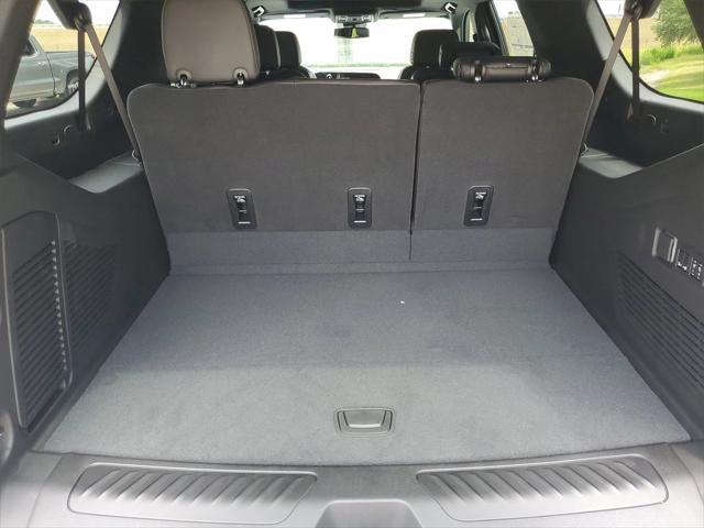 new 2025 Chevrolet Suburban car, priced at $72,905