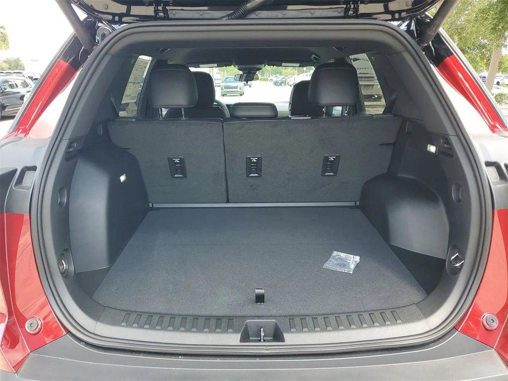 new 2026 Chevrolet Equinox car, priced at $29,035