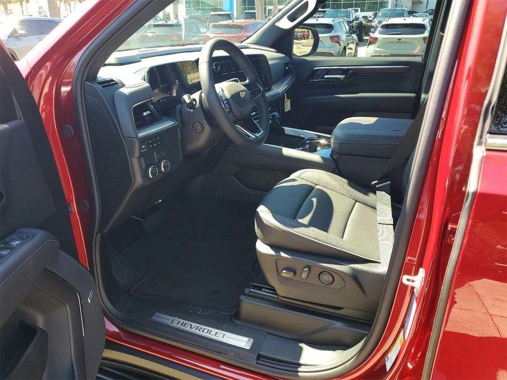 new 2025 Chevrolet Tahoe car, priced at $72,613