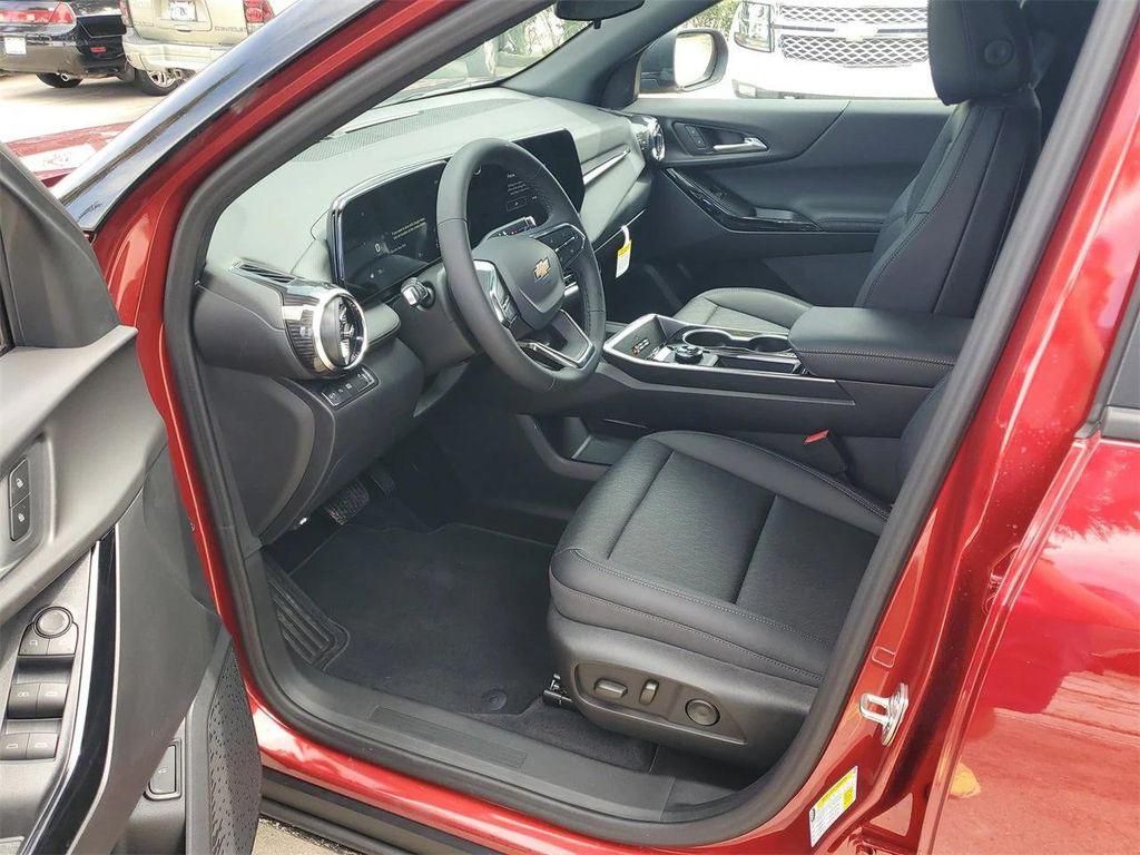 new 2026 Chevrolet Equinox car, priced at $29,635
