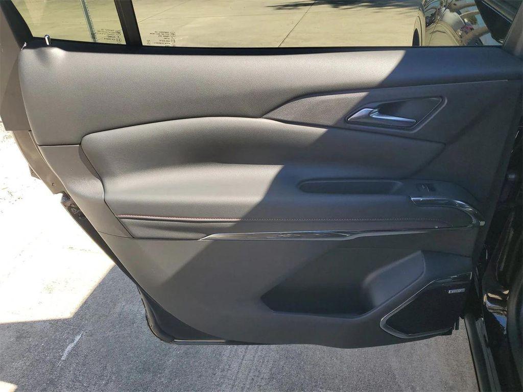 new 2026 Chevrolet Traverse car, priced at $57,595