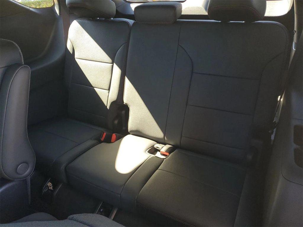 new 2026 Chevrolet Traverse car, priced at $57,595