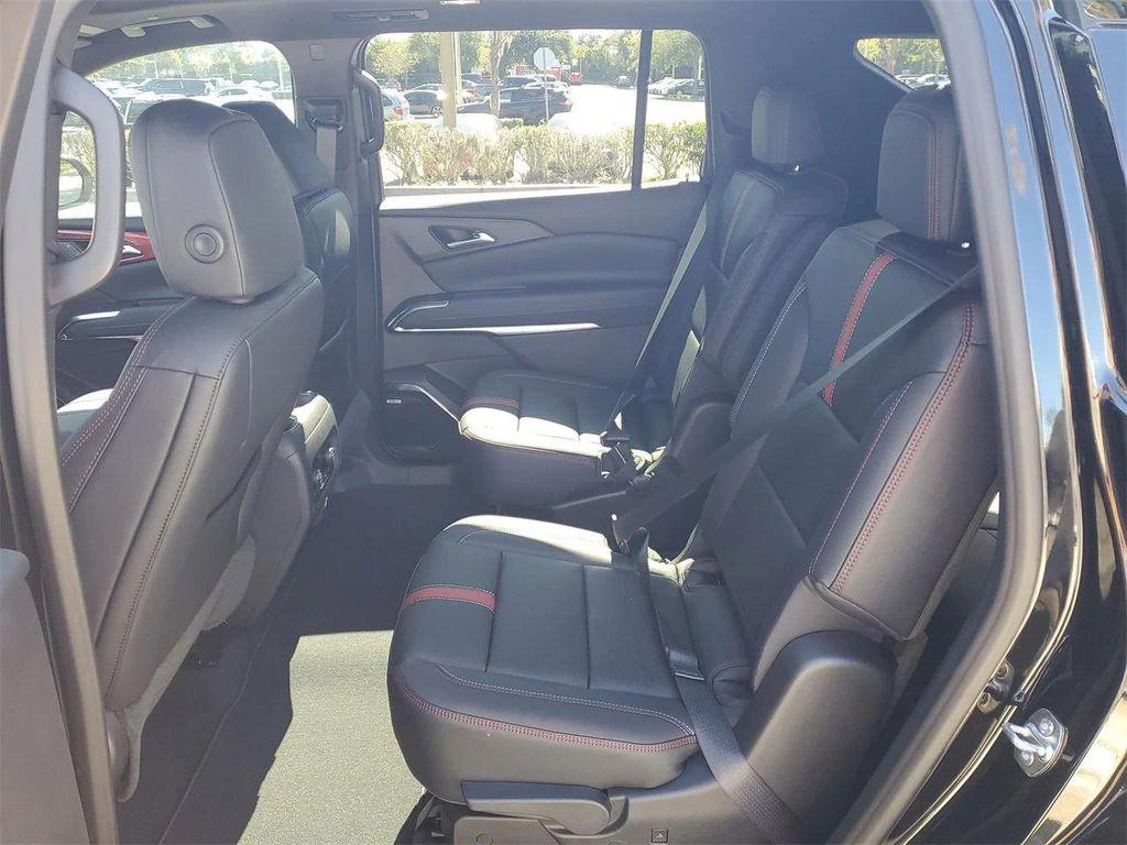 new 2026 Chevrolet Traverse car, priced at $57,595