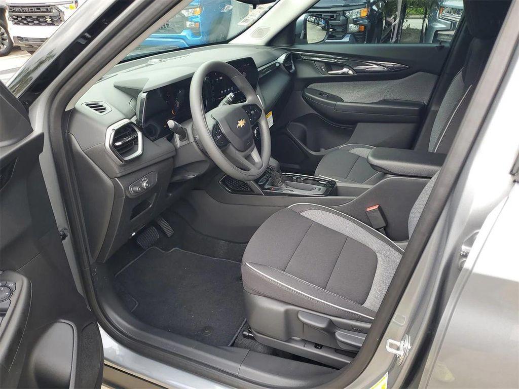 new 2026 Chevrolet TrailBlazer car, priced at $26,185