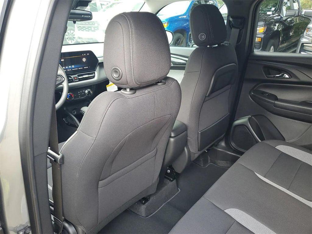 new 2026 Chevrolet TrailBlazer car, priced at $26,185