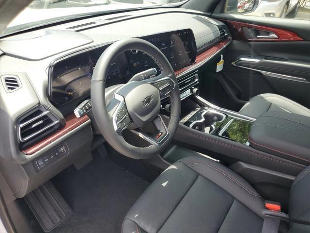 new 2025 Chevrolet Traverse car, priced at $50,690