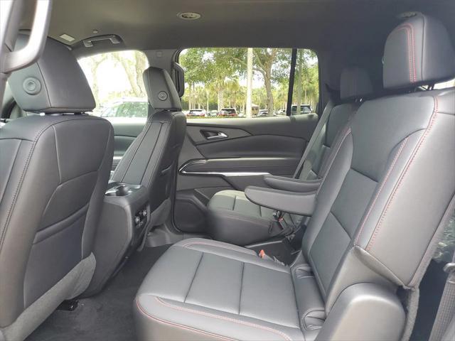 new 2025 Chevrolet Traverse car, priced at $50,690