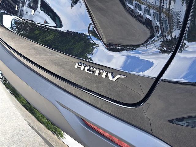new 2025 Chevrolet Trax car, priced at $25,895