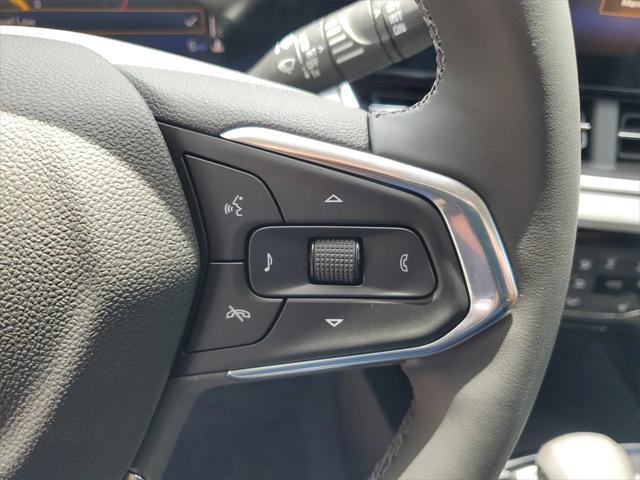 new 2025 Chevrolet Trax car, priced at $24,690