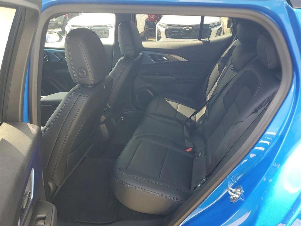 new 2025 Chevrolet Equinox EV car, priced at $43,085