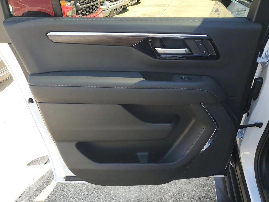 new 2026 Chevrolet Suburban car, priced at $65,995