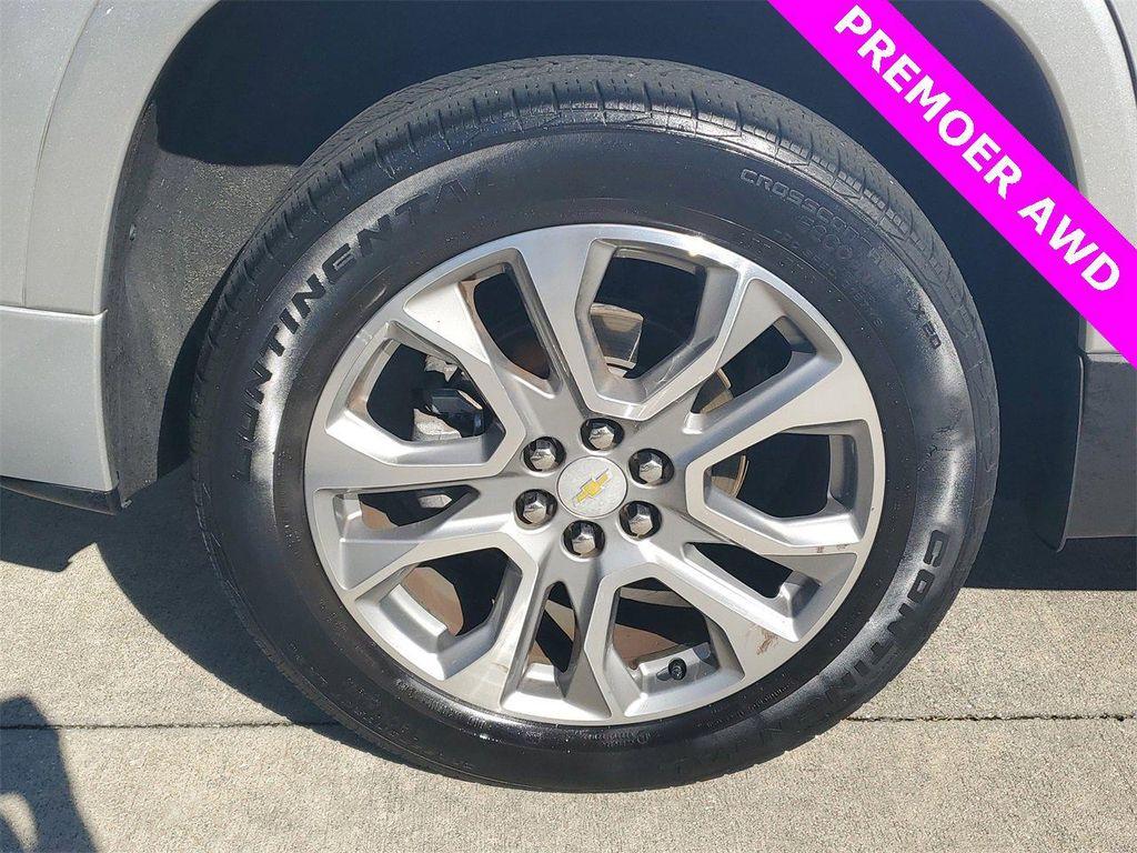 used 2020 Chevrolet Traverse car, priced at $18,977