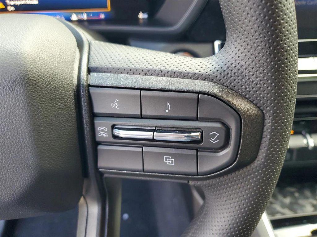 new 2026 Chevrolet Colorado car, priced at $30,490