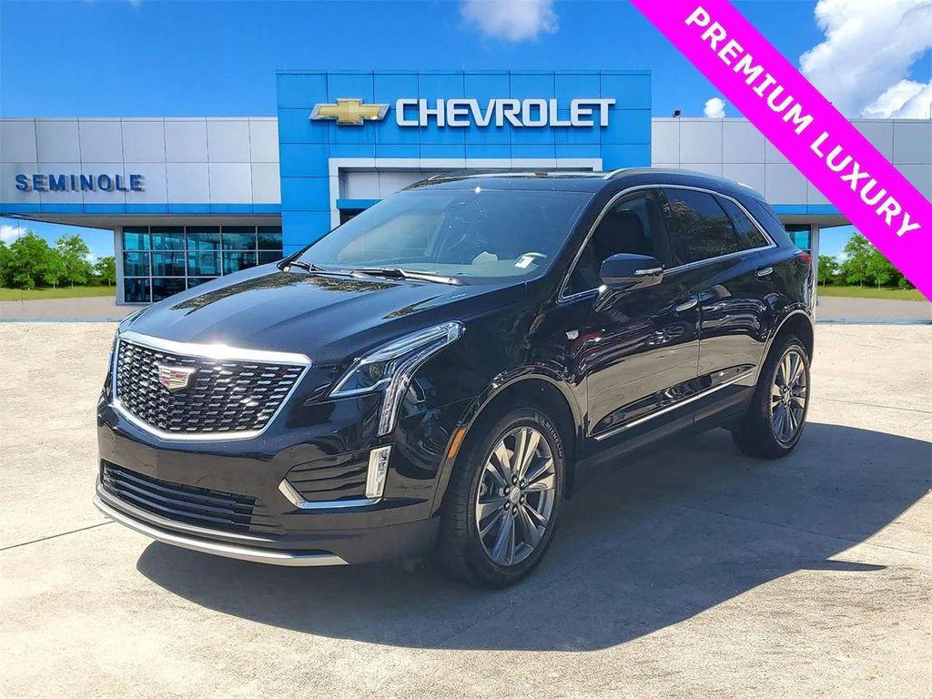 used 2025 Cadillac XT5 car, priced at $36,977