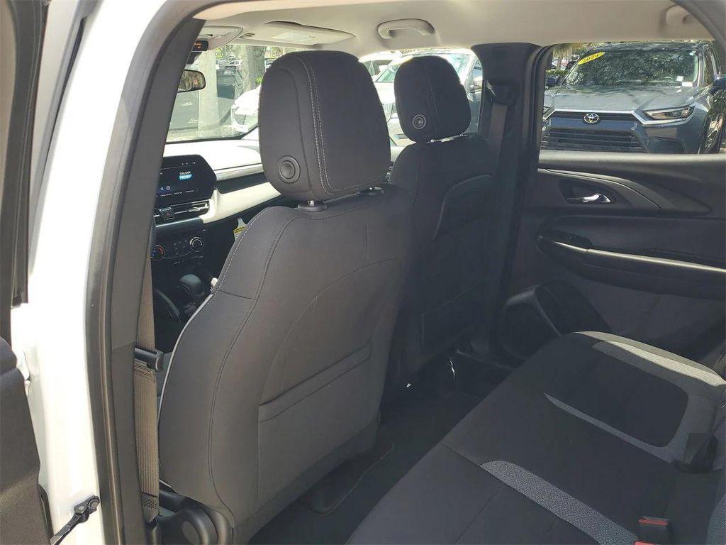 new 2026 Chevrolet TrailBlazer car, priced at $24,075