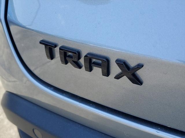 new 2025 Chevrolet Trax car, priced at $27,085