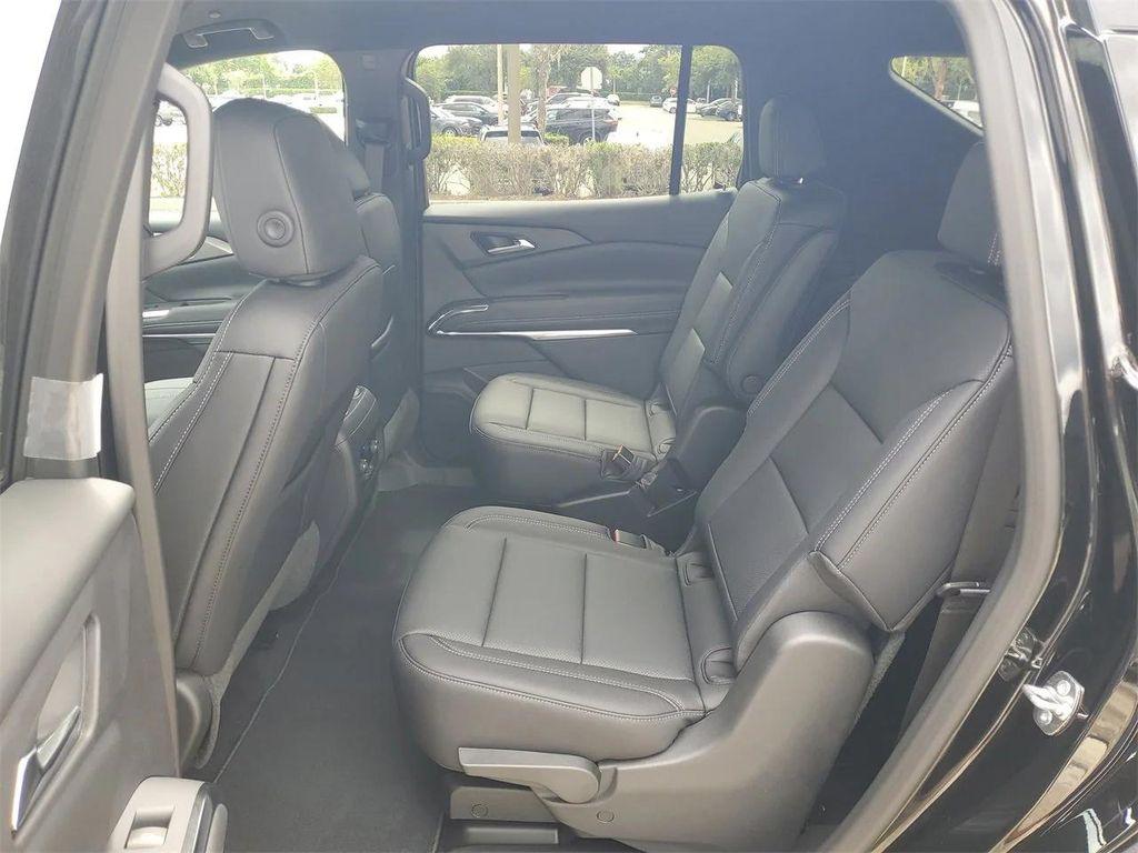 new 2026 Chevrolet Traverse car, priced at $47,765