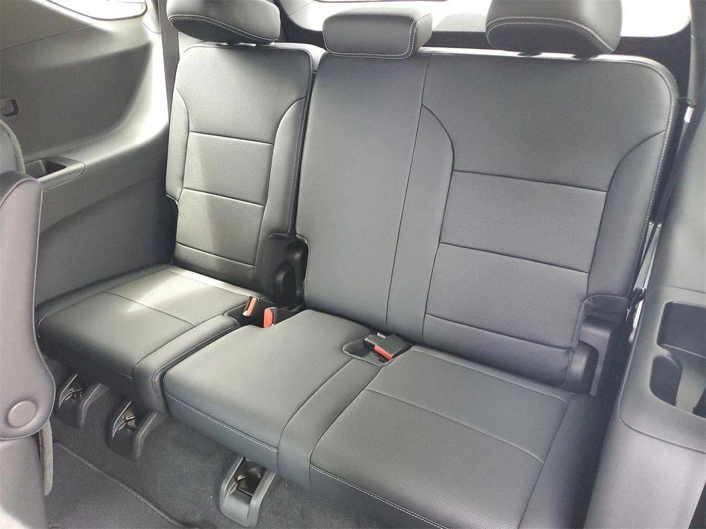 new 2026 Chevrolet Traverse car, priced at $47,765