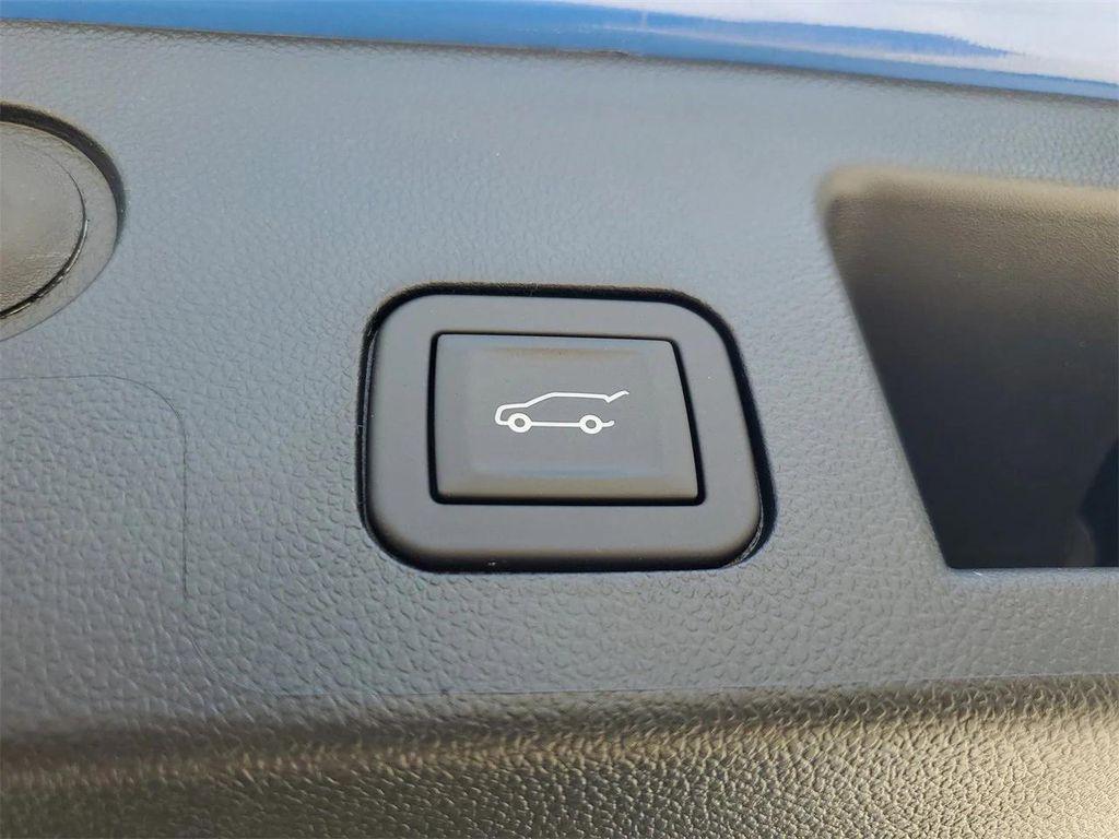 new 2026 Chevrolet Equinox car, priced at $30,840