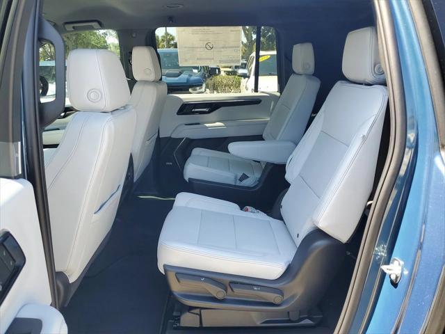 new 2025 Chevrolet Suburban car, priced at $80,320
