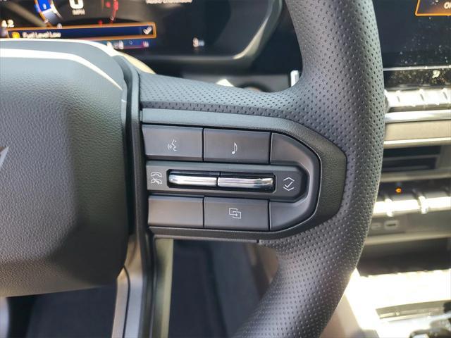 new 2025 Chevrolet Colorado car