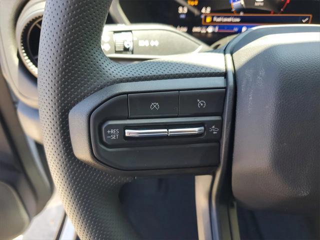 new 2025 Chevrolet Colorado car