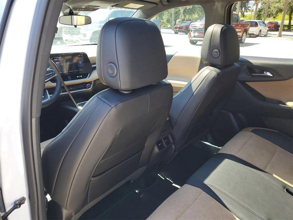 new 2026 Chevrolet Equinox car, priced at $34,335