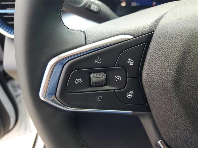 new 2025 Chevrolet Trax car